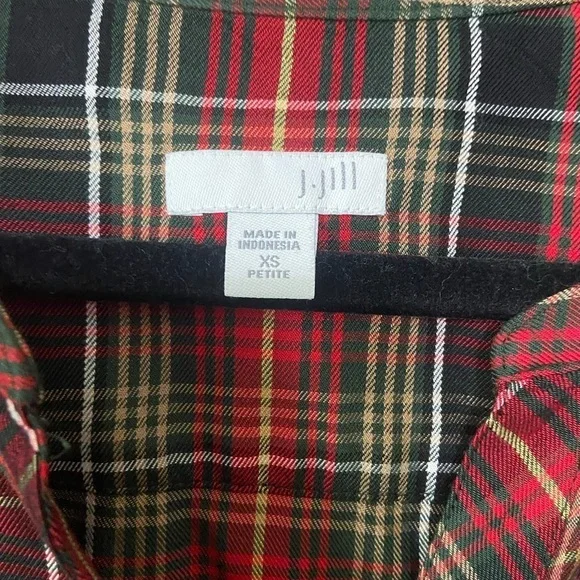 J Jill EUC plaid holiday color button down blouse with longer sides size XS Pet - Picture 4 of 5